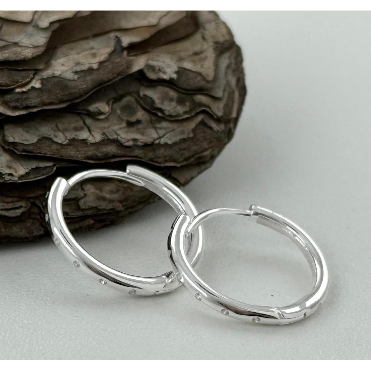 Argola Click com Pontos de Luz