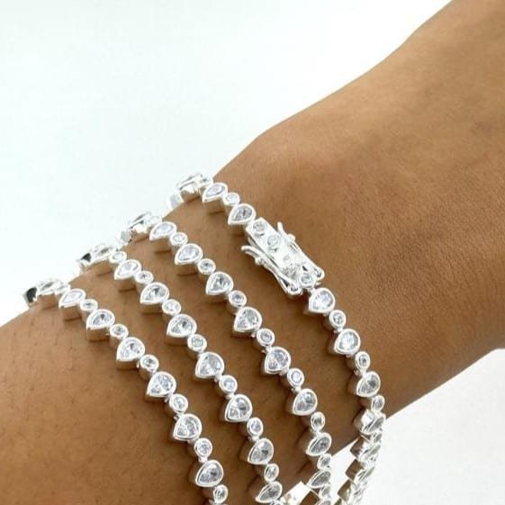 Pulseira Riviera Coração Cravejada